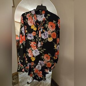 Cha Cha Vente Floral Black Blouse